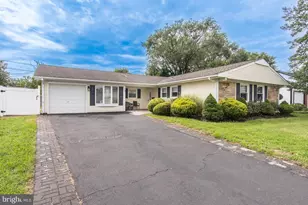 28 Gimble Ln, Willingboro, NJ 08046 - Photo 4