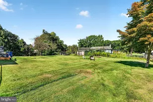 308 2nd St, Bordentown, NJ 08505 - Photo 28