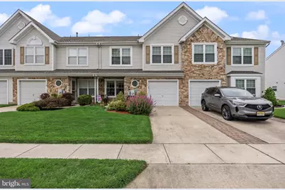 114 Buckingham Way, Mount Laurel, NJ 08054 - Photo 1