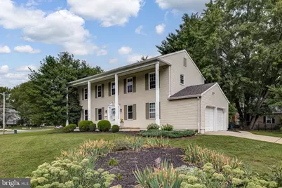 122 Cobblestone Drive, Mount Laurel, NJ 08054 - Photo 2