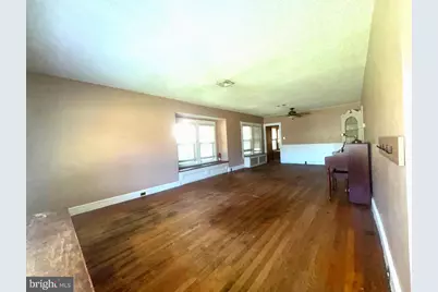124 W Franklin Avenue, Edgewater Park, NJ 08010 - Photo 10