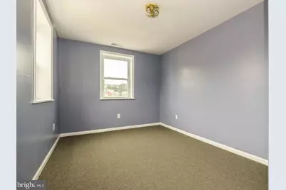 250 Warren Street, Beverly, NJ 08010 - Photo 6