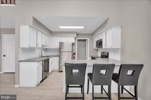 105 Berkshire Way, Marlton, NJ 08053 - Photo 8