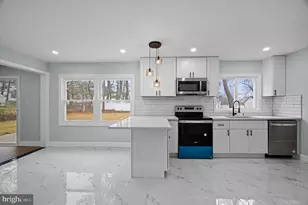 16 Barrington Ln, Willingboro, NJ 08046 - Photo 12