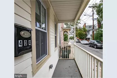 404 Lawrence Street, Burlington, NJ 08016 - Photo 2