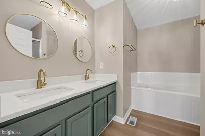 131 Threadleaf Terrace, Burlington, NJ 08016 - Photo 8