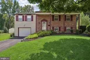 35 Northampton Dr, Willingboro, NJ 08046 - Photo 1
