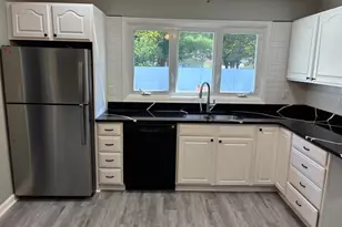 18 Glover Ln, Willingboro, NJ 08046 - Photo 4