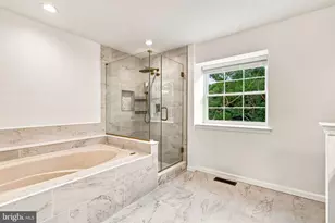 12 Wood View Dr, Mount Laurel, NJ 08054 - Photo 38