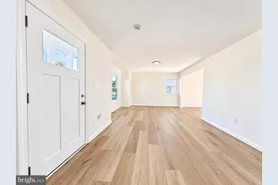 302 S Chester Avenue, Delran, NJ 08075 - Photo 2