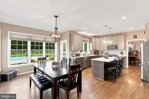 43 Oxford Cir, Southampton, NJ 08088 - Photo 12