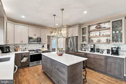 43 Oxford Circle, Southampton, NJ 08088 - Photo 4