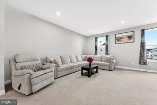 39 Sage Wy, Mount Laurel, NJ 08054 - Photo 2
