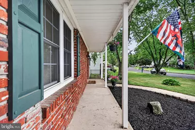 100 Coachman Drive, Bordentown, NJ 08505 - Photo 2