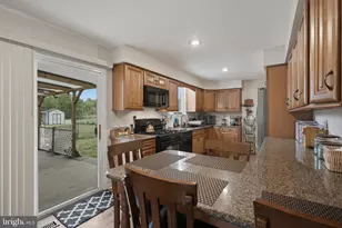 100 Coachman Dr, Bordentown, NJ 08505 - Photo 28