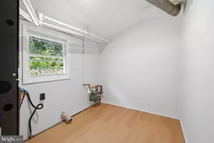 21 Glenview Ln, Willingboro, NJ 08046 - Photo 24