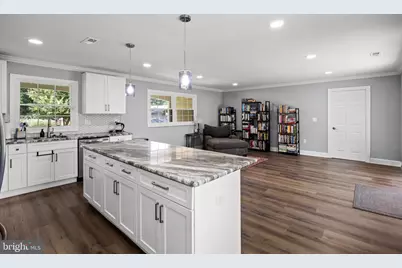16 Creekview Road, Willingboro, NJ 08046 - Photo 12
