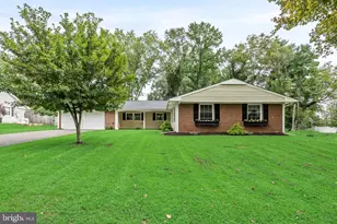 16 Creekview Rd, Willingboro, NJ 08046 - Photo 1