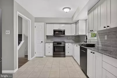 9 Camelia Lane, Mount Laurel, NJ 08054 - Photo 4