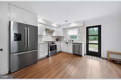 10 E Sutton Avenue, Moorestown, NJ 08057 - Photo 6