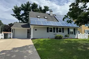36 Bosworth Ln, Willingboro, NJ 08046 - Photo 1