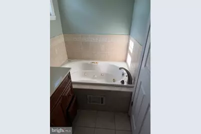 620 Bridgeboro Street, Riverside, NJ 08075 - Photo 6
