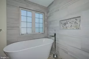 18 Canidae St, Burlington, NJ 08016 - Photo 36