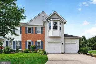 37 Windingbrook Rd, Bordentown, NJ 08505 - Photo 2