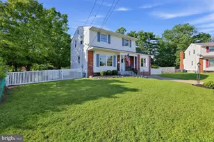 309 Ithaca Ct, Delran, NJ 08075 - Photo 2