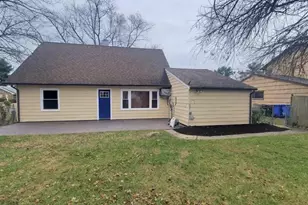 129 Pheasant Ln, Willingboro, NJ 08046 - Photo 2