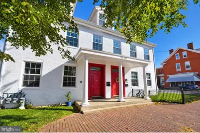 211 E Union Street, Burlington, NJ 08016 - Photo 1