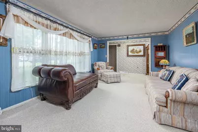 12 N Lakeside Drive W, Medford, NJ 08055 - Photo 2