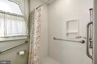 347 N Forklanding Rd, Maple Shade, NJ 08052 - Photo 10
