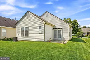 55 Warwick Way, Southampton, NJ 08088 - Photo 18