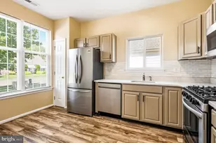 55 Warwick Way, Southampton, NJ 08088 - Photo 4