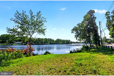 301 N Lakeshore Drive N, Browns Mills, NJ 08015 - Photo 8