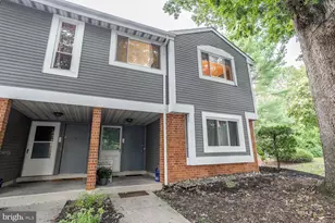 501 Mulberry Cove, Mount Laurel, NJ 08054 - Photo 2