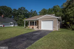31 E Gramercy Pl E, Southampton, NJ 08088 - Photo 2