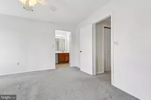 319 Wagon Wheel Cir, Mansfield Township, NJ 08022 - Photo 24