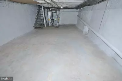 321 York Street, Burlington, NJ 08016 - Photo 34
