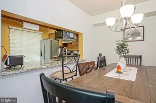 5305 Adelaide Dr, Mount Laurel, NJ 08054 - Photo 4