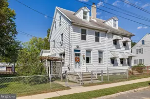 26 Chestnut St, Lumberton, NJ 08048 - Photo 1