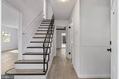 8 Holton Lane, Willingboro, NJ 08046 - Photo 4