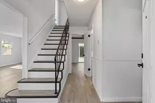 8 Holton Ln, Willingboro, NJ 08046 - Photo 4