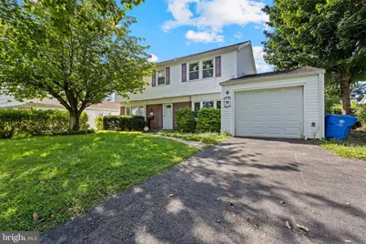 8 Holton Lane, Willingboro, NJ 08046 - Photo 2