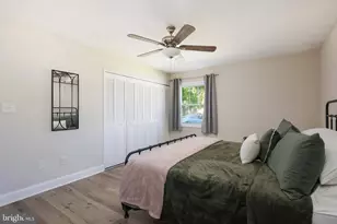 40 Holiday Ln, Willingboro, NJ 08046 - Photo 22