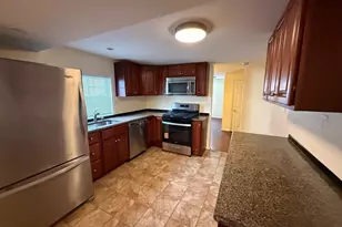 30 E Union St, Burlington, NJ 08016 - Photo 2