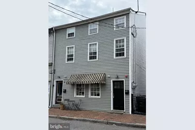30 E Union Street, Burlington, NJ 08016 - Photo 1