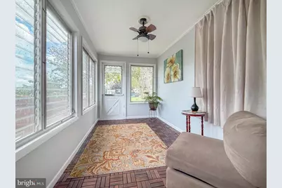 1001 W 5th Street W, Florence, NJ 08518 - Photo 4
