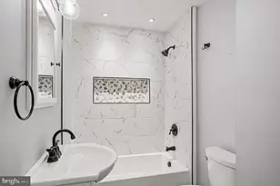 423 E Park Ave, Maple Shade, NJ 08052 - Photo 18